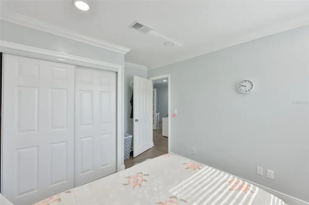 1865 Clearbrooke Drive Clearwater FL 33760