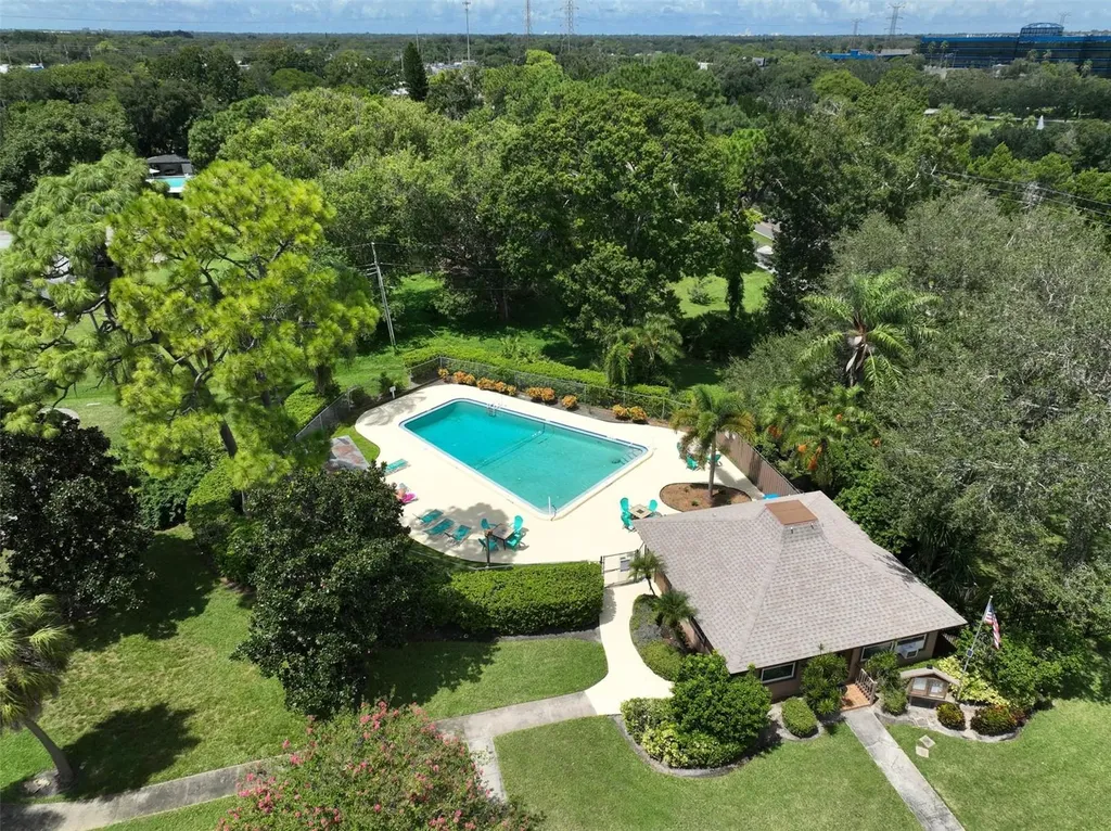 1865 Clearbrooke Drive Clearwater FL 33760