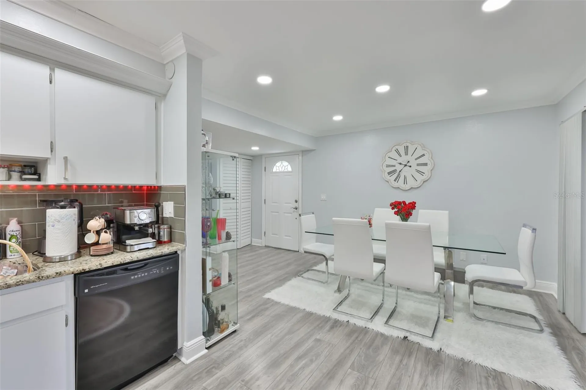 1865 Clearbrooke Drive Clearwater FL 33760