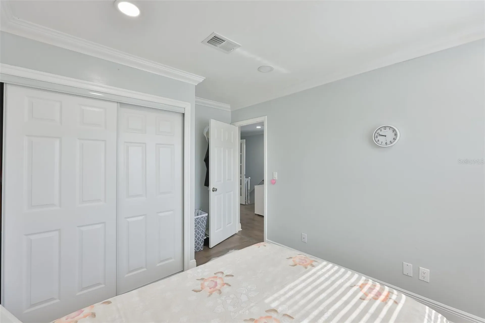 1865 Clearbrooke Drive Clearwater FL 33760