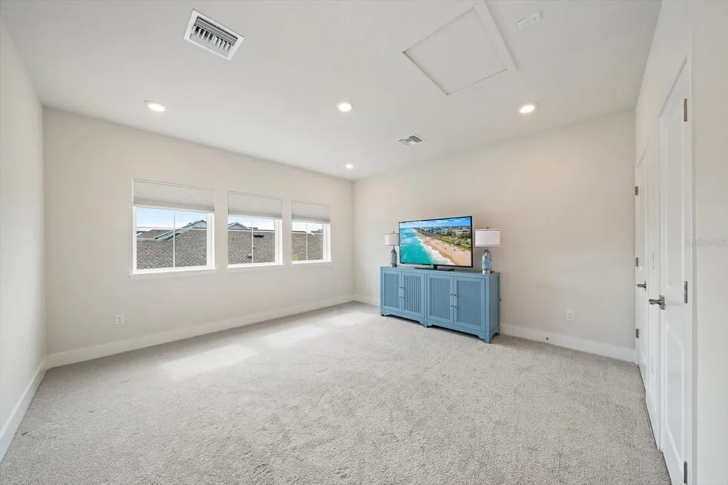1574 Running Tide Place Sarasota FL 34240