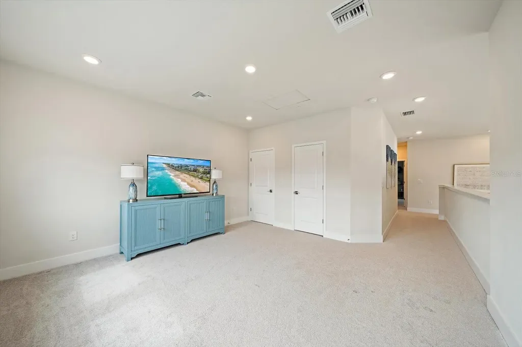 1574 Running Tide Place Sarasota FL 34240