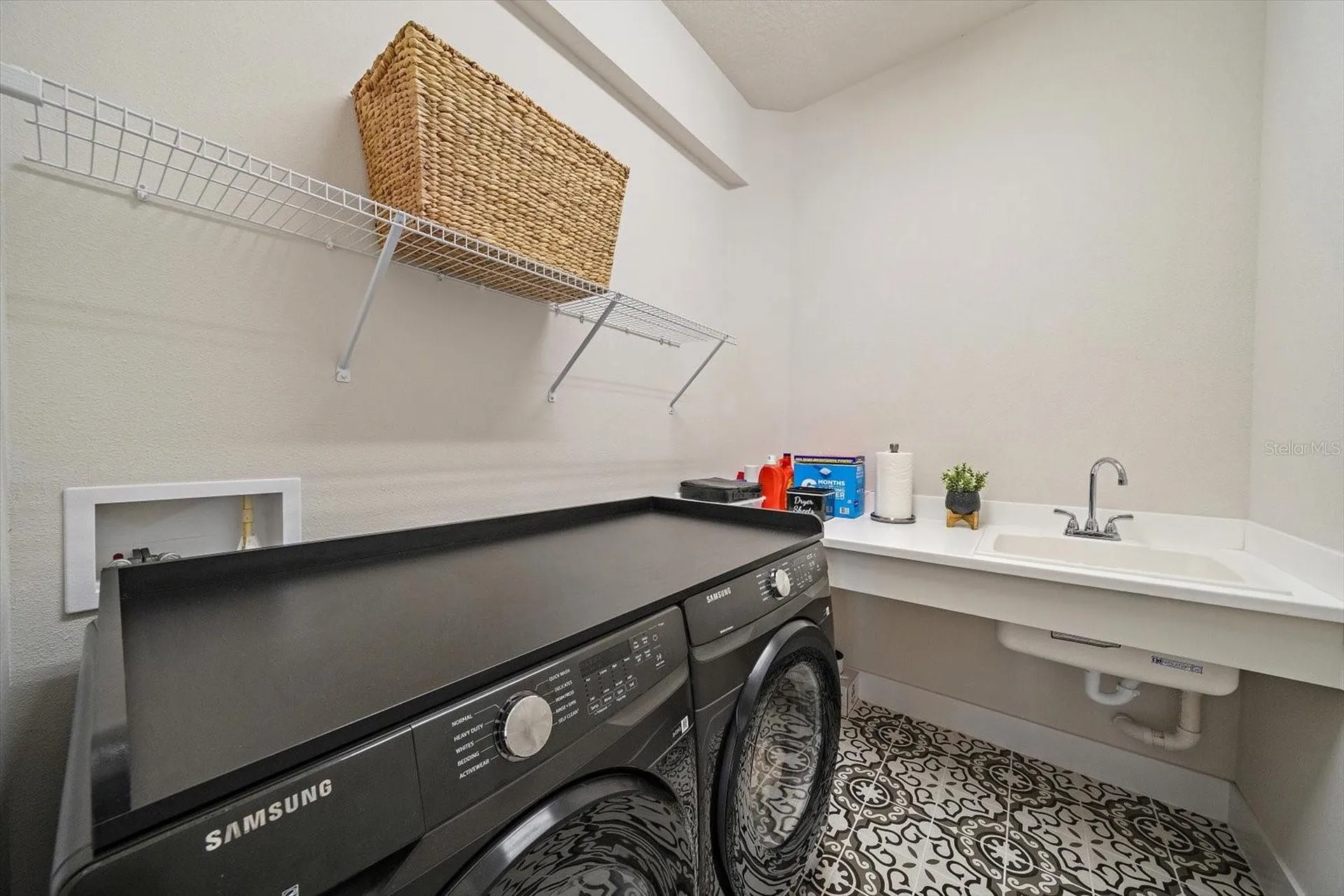 1574 Running Tide Place Sarasota FL 34240
