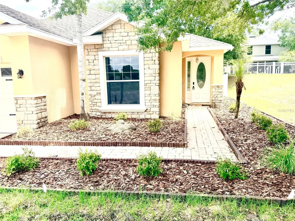 1541 Hackney Terrace Deland FL 32720