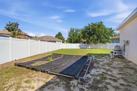 1520 Rhodeswell Lane Dover FL 33527