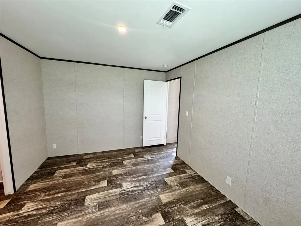 1115 NW 12th Lane Lake Panasoffkee FL 33538