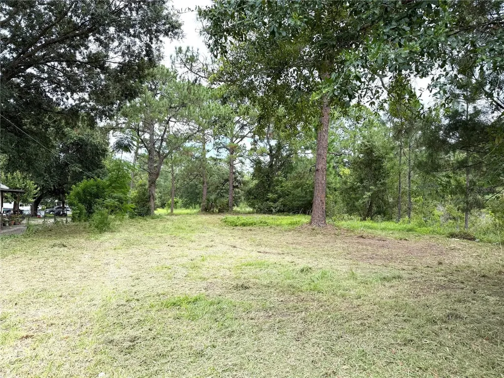 2731 8th Street Orlando FL 32820