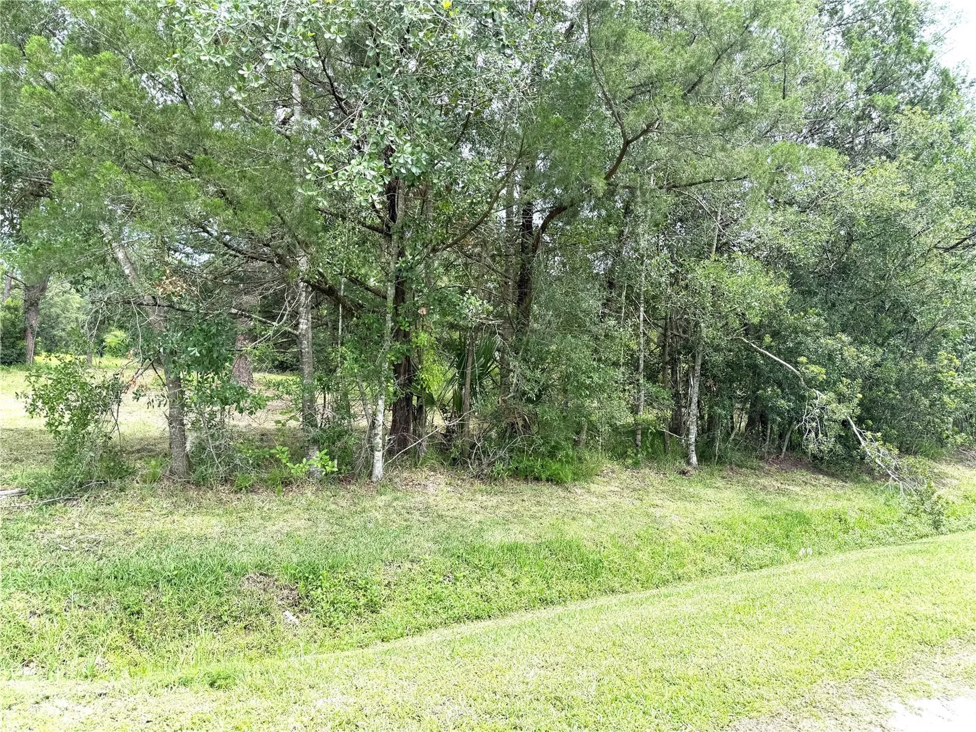 2731 8th Street Orlando FL 32820