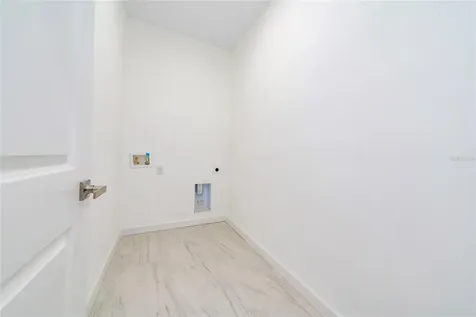 1039 37th Street Orlando FL 32805