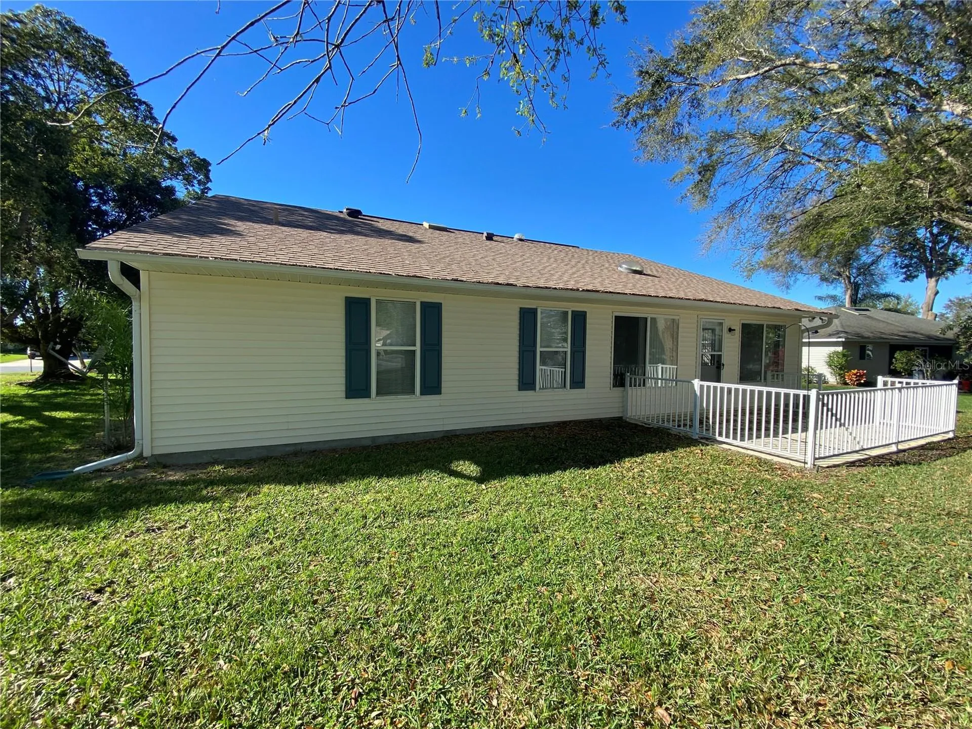 26840 Racquet Circle Leesburg FL 34748