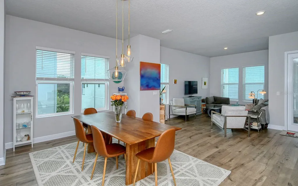 2300 Lindstrom Street Sarasota FL 34237