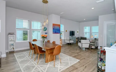 2300 Lindstrom Street Sarasota FL 34237