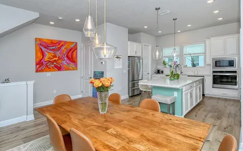 2300 Lindstrom Street Sarasota FL 34237
