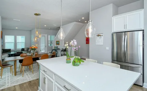 2300 Lindstrom Street Sarasota FL 34237