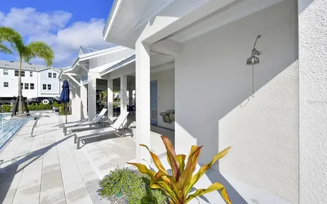 2300 Lindstrom Street Sarasota FL 34237