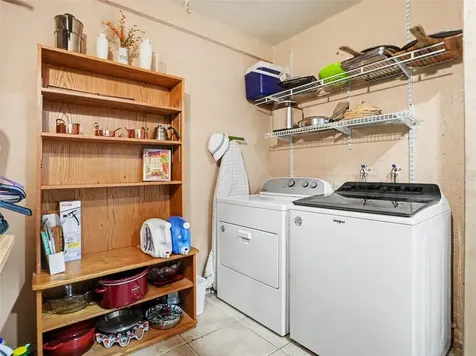 184 Coral Reef Circle Kissimmee FL 34743