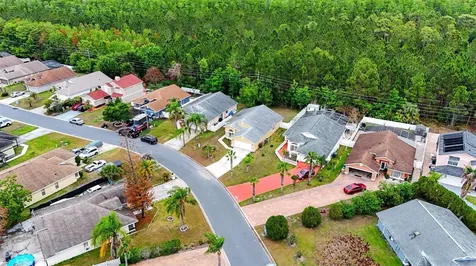 184 Coral Reef Circle Kissimmee FL 34743