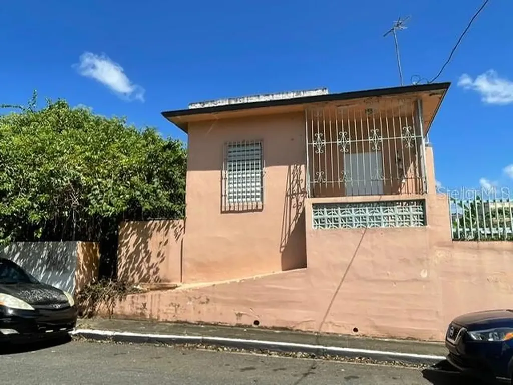 #10 Lina Corretjer Calle Verdum Ciales PR 00638