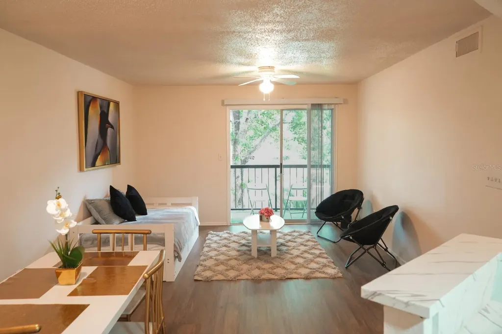1916 Lake Atriums Circle Orlando FL 32839