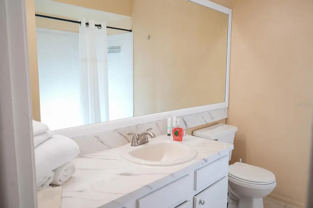 1916 Lake Atriums Circle Orlando FL 32839