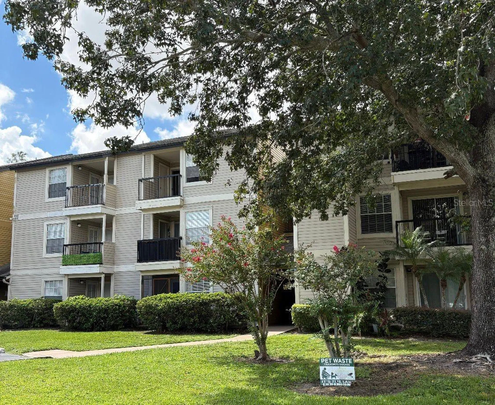 1916 Lake Atriums Circle Orlando FL 32839