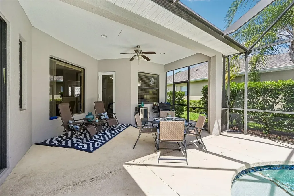 259 Dahlia Court Bradenton FL 34212