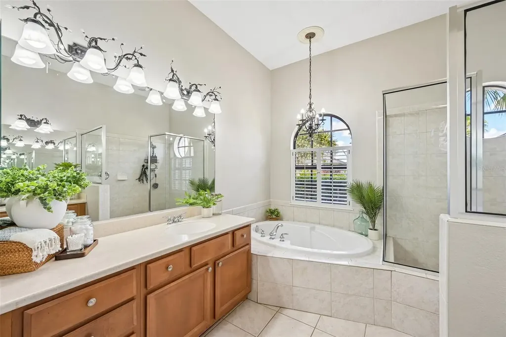 259 Dahlia Court Bradenton FL 34212
