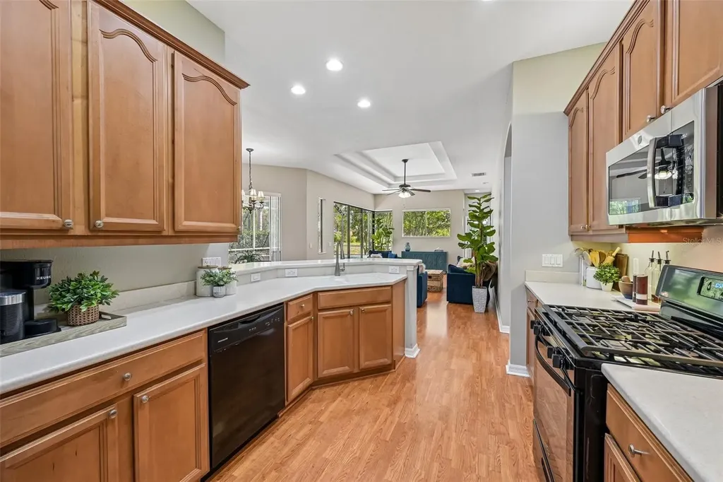 259 Dahlia Court Bradenton FL 34212