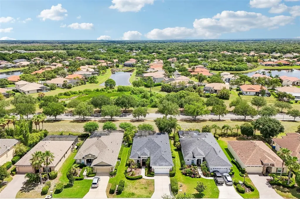 259 Dahlia Court Bradenton FL 34212