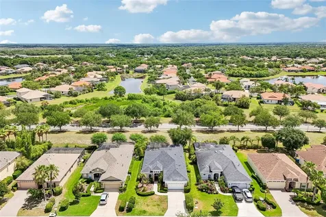 259 Dahlia Court Bradenton FL 34212