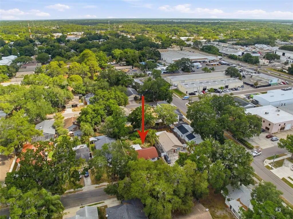1025 3rd Street N Safety Harbor FL 34695