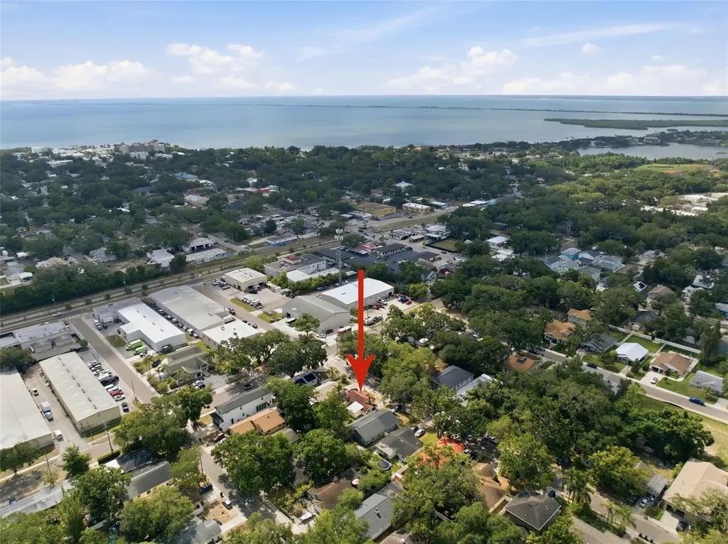 1025 3rd Street N Safety Harbor FL 34695