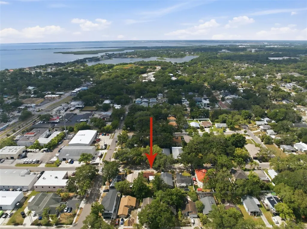 1025 3rd Street N Safety Harbor FL 34695