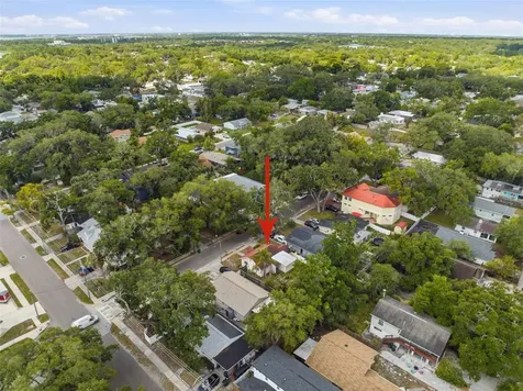 1025 3rd Street N Safety Harbor FL 34695
