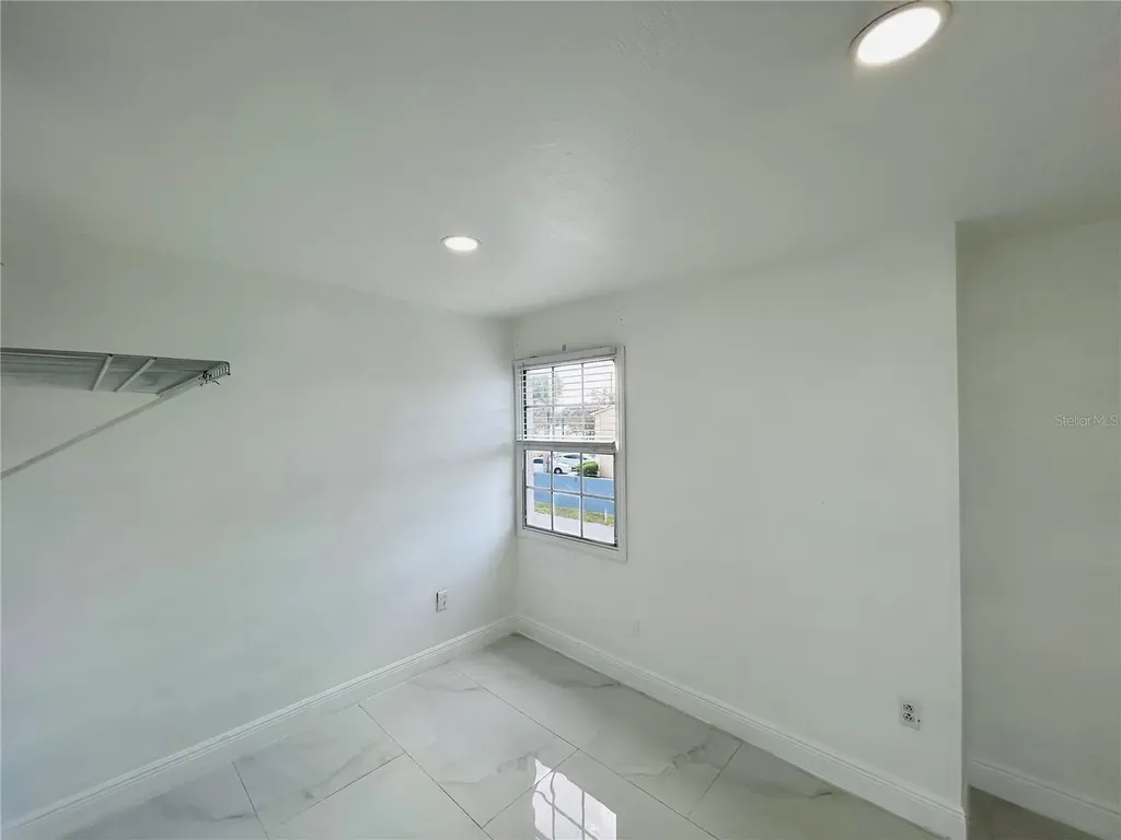 2787 L B Mcleod Road Orlando FL 32805