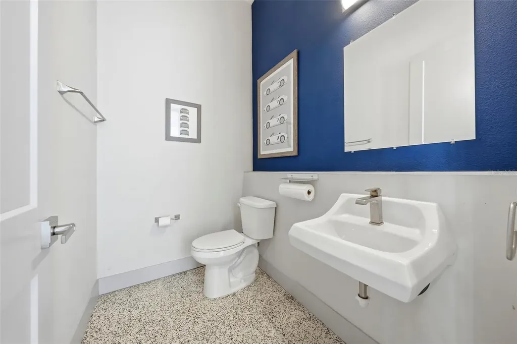 14112 Oakwood Cove Lane Orlando FL 32832