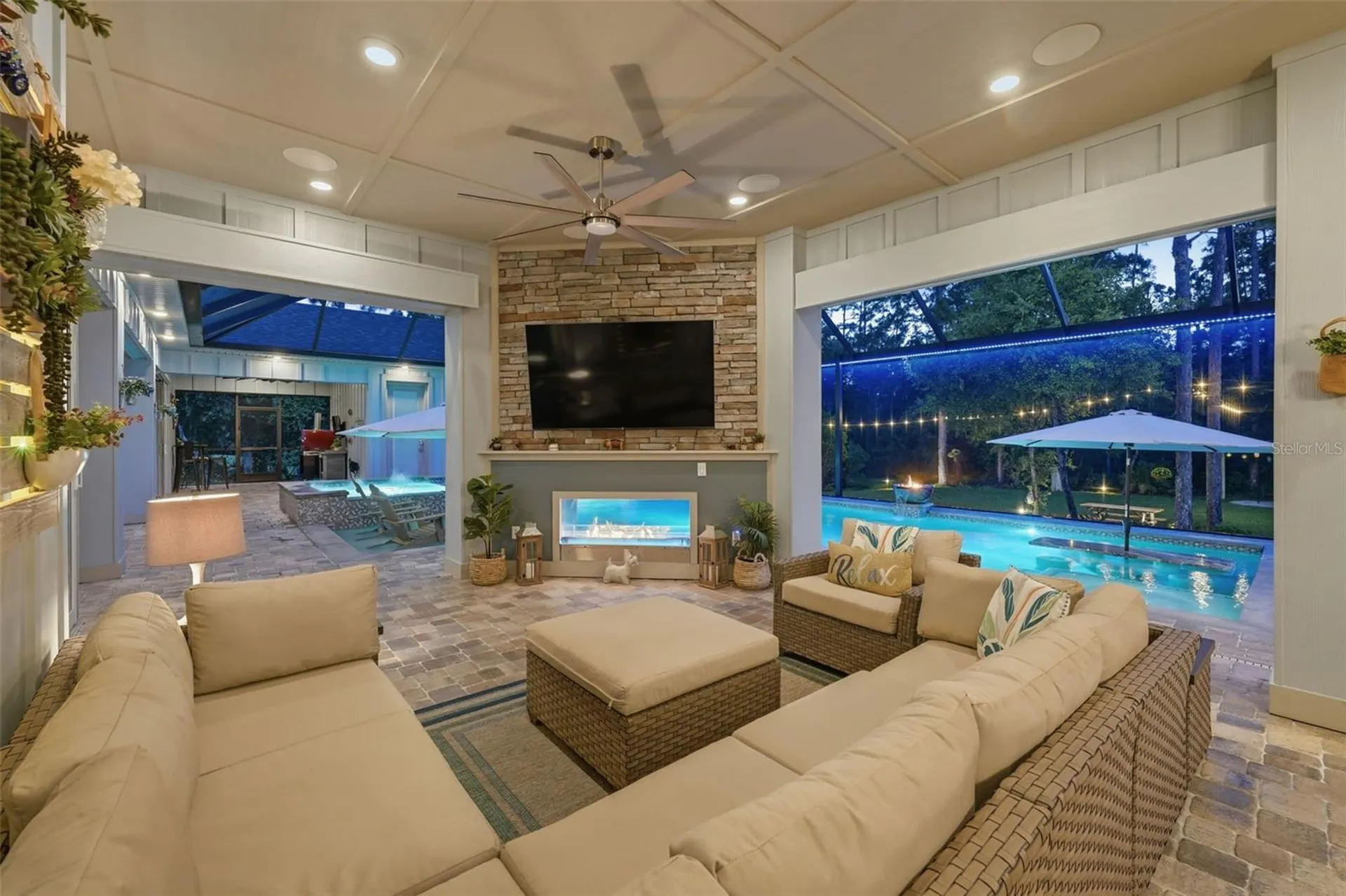 14112 Oakwood Cove Lane Orlando FL 32832