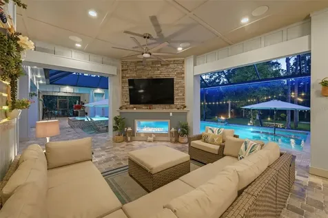 14112 Oakwood Cove Lane Orlando FL 32832