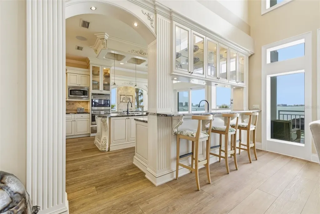 24 N Pine Circle Belleair FL 33756