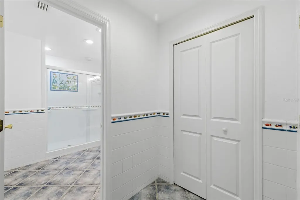 24 N Pine Circle Belleair FL 33756