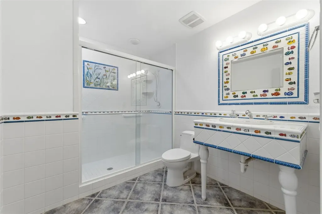24 N Pine Circle Belleair FL 33756