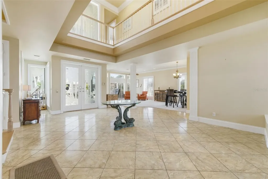 24 N Pine Circle Belleair FL 33756
