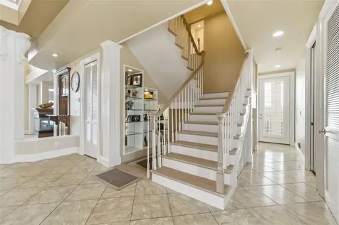 24 N Pine Circle Belleair FL 33756