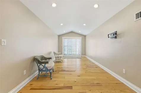 24 N Pine Circle Belleair FL 33756