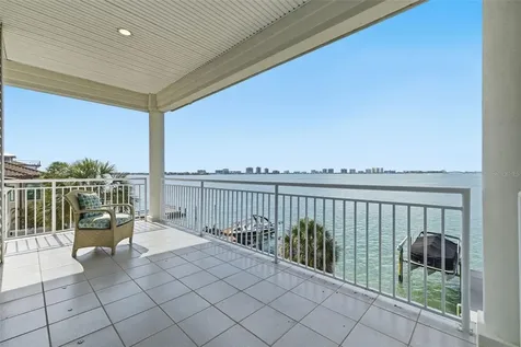 24 N Pine Circle Belleair FL 33756