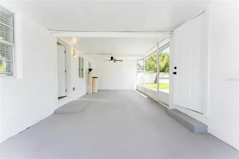 4011 Helena Street NE St Petersburg FL 33703