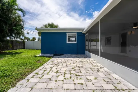 4011 Helena Street NE St Petersburg FL 33703