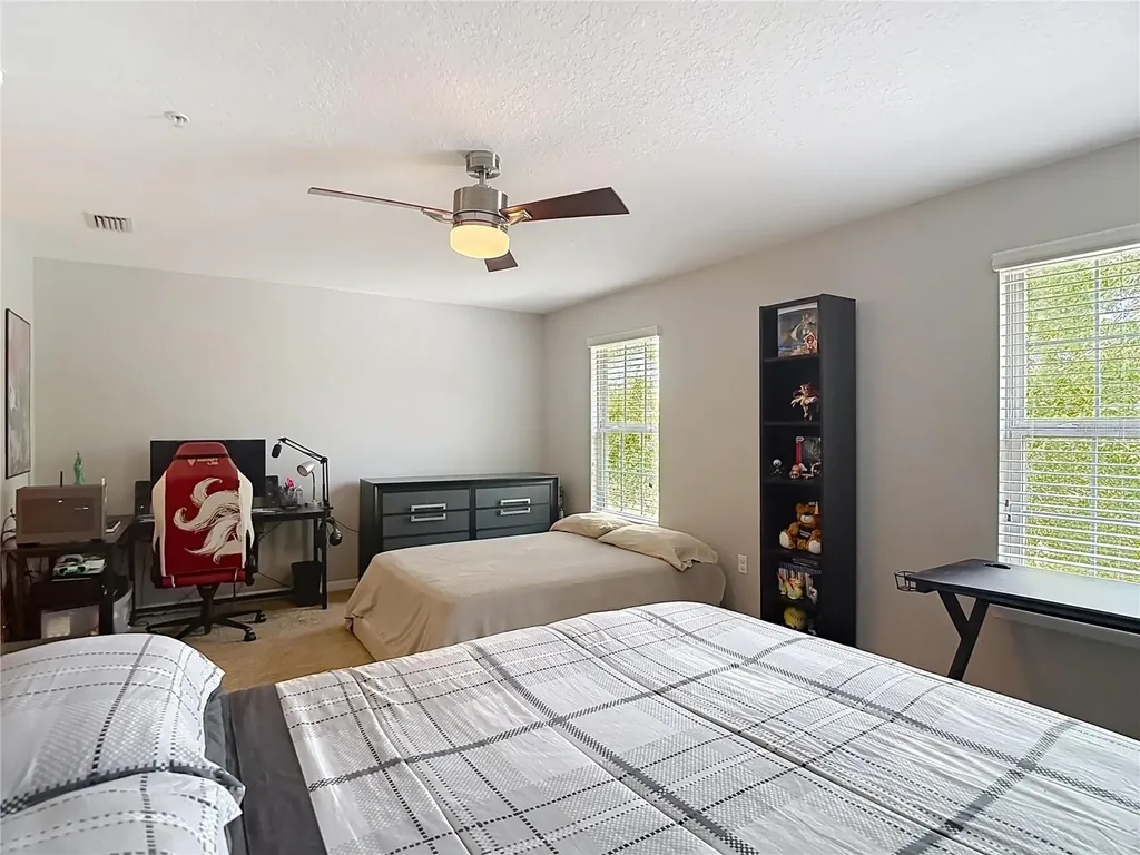 8615 Andalucia Field Drive Tampa FL 33637