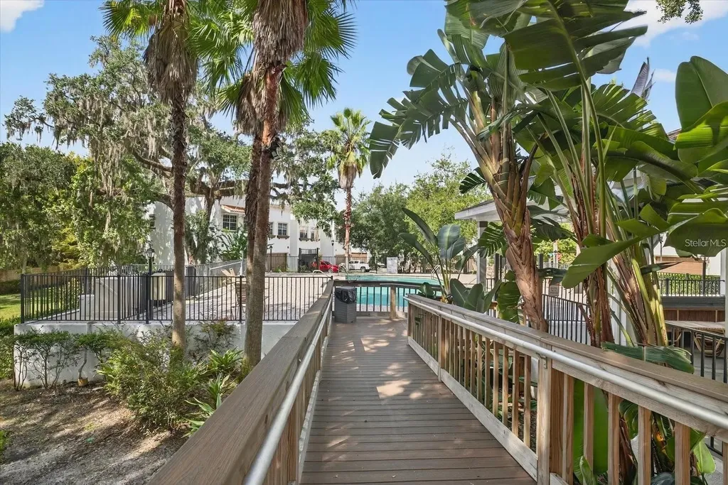 8615 Andalucia Field Drive Tampa FL 33637
