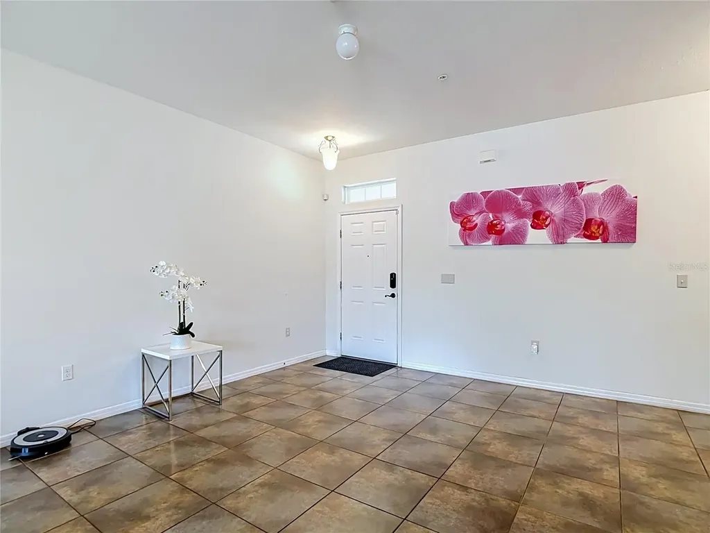 8615 Andalucia Field Drive Tampa FL 33637